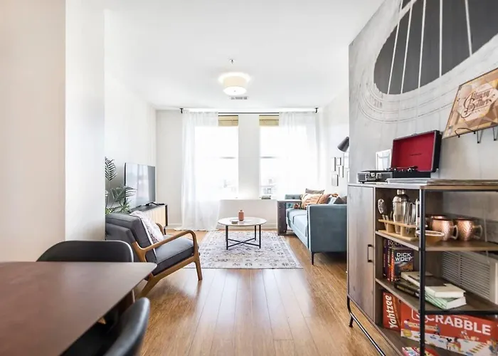 The Lofts At Cherry Dt W Amenities