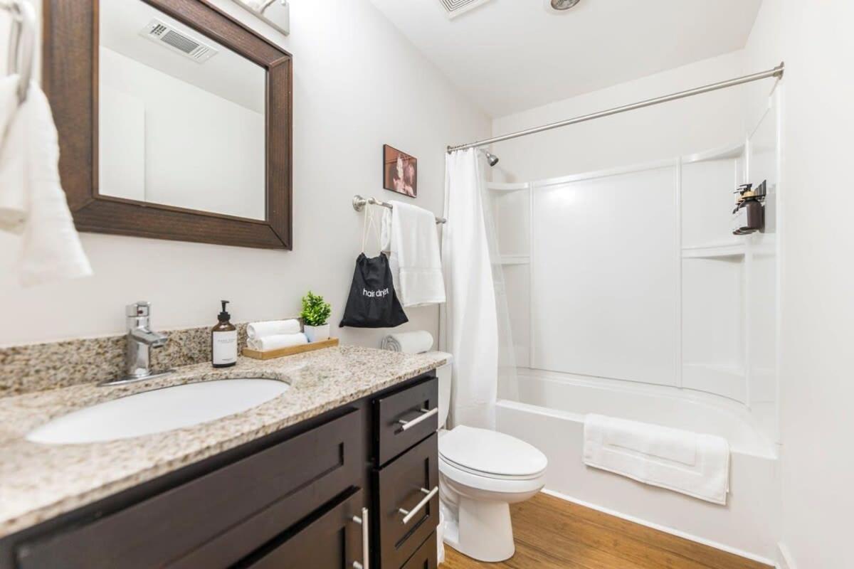 Apartment The Lofts At Cherry Dt W Amenities *